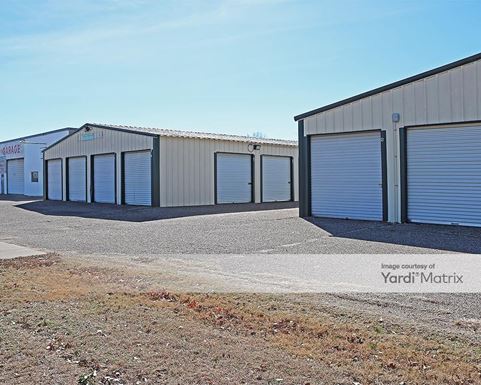 Source URL: https://cdnsc.rentcafe.com/dmslivecafe/3/1064316/1064316-1-2.jpg?width=-1&height=385&quality=80