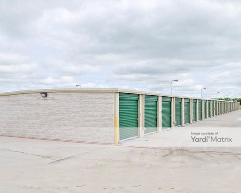 Source URL: https://cdnsc.rentcafe.com/dmslivecafe/3/1064326/1064326-1-3.jpg?width=-1&height=385&quality=80