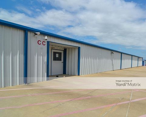 Source URL: https://cdnsc.rentcafe.com/dmslivecafe/3/1064327/1064327-1-3.jpg?width=-1&height=385&quality=80