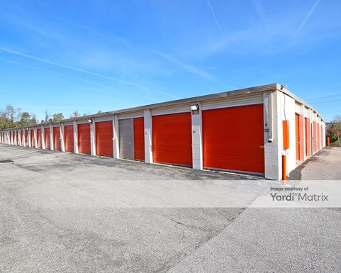 Source URL: https://cdnsc.rentcafe.com/dmslivecafe/3/1064340/1064340-1-4.jpg?width=-1&height=385&quality=80