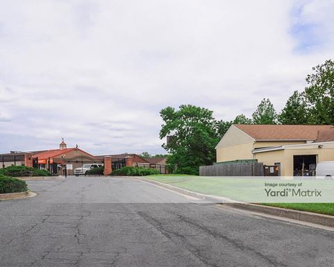 Source URL: https://cdnsc.rentcafe.com/dmslivecafe/3/1064341/1064341-1-2.jpg?width=-1&height=385&quality=80