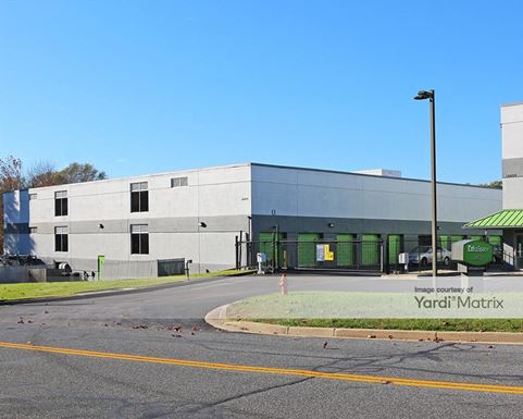 Source URL: https://cdnsc.rentcafe.com/dmslivecafe/3/1064344/1064344-1-3.jpg?width=-1&height=385&quality=80