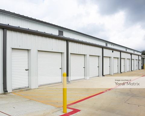 Source URL: https://cdnsc.rentcafe.com/dmslivecafe/3/1064346/1064346-1-6.jpg?width=-1&height=385&quality=80