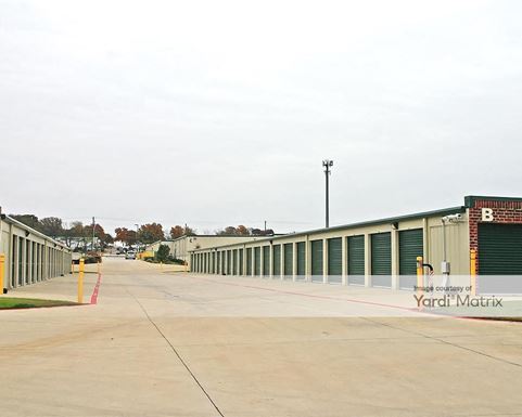 Source URL: https://cdnsc.rentcafe.com/dmslivecafe/3/1064351/1064351-1-5.jpg?width=-1&height=385&quality=80