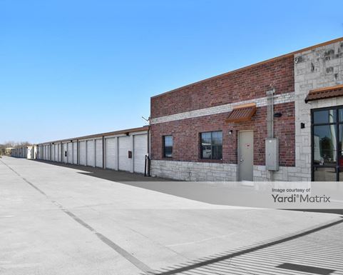 Source URL: https://cdnsc.rentcafe.com/dmslivecafe/3/1064357/1064357-1-4.jpg?width=-1&height=385&quality=80