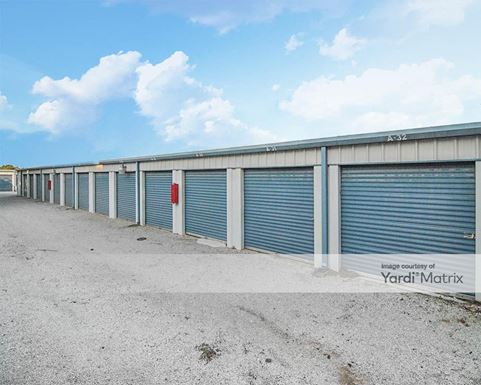 Source URL: https://cdnsc.rentcafe.com/dmslivecafe/3/1064358/1064358-1-2.jpg?width=-1&height=385&quality=80