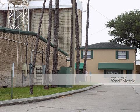 Source URL: https://cdnsc.rentcafe.com/dmslivecafe/3/1064381/1064381-1-2.jpg?width=-1&height=385&quality=80