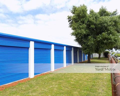 Source URL: https://cdnsc.rentcafe.com/dmslivecafe/3/1064394/1064394-1-4.jpg?width=-1&height=385&quality=80