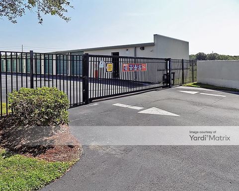 Source URL: https://cdnsc.rentcafe.com/dmslivecafe/3/1064408/1064408-1-5.jpg?width=-1&height=385&quality=80