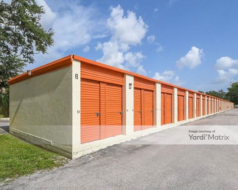 Source URL: https://cdnsc.rentcafe.com/dmslivecafe/3/1064415/1064415-1-3.jpg?width=-1&height=385&quality=80