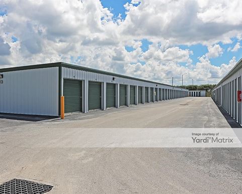 Source URL: https://cdnsc.rentcafe.com/dmslivecafe/3/1064416/1064416-1-5.jpg?width=-1&height=385&quality=80