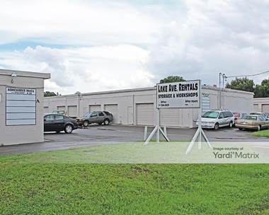 Storage Units for Rent available at 2297 Lake Avenue SE, Largo, FL 33771