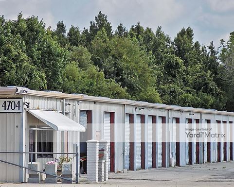 Source URL: https://cdnsc.rentcafe.com/dmslivecafe/3/1064432/1064432-1-2.jpg?width=-1&height=385&quality=80