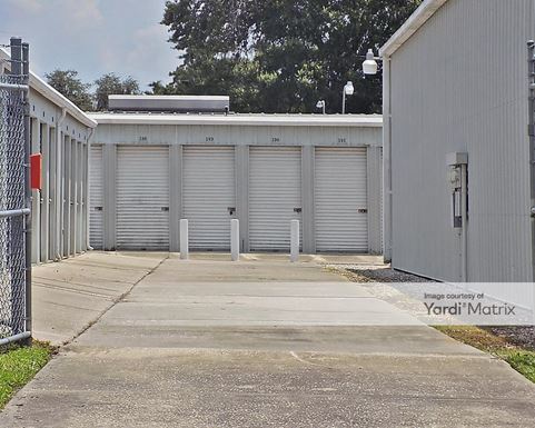 Source URL: https://cdnsc.rentcafe.com/dmslivecafe/3/1064440/1064440-1-3.jpg?width=-1&height=385&quality=80