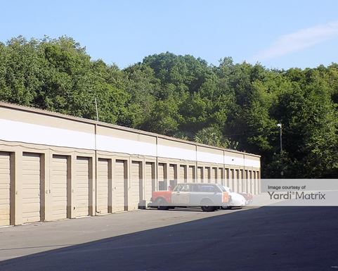 Source URL: https://cdnsc.rentcafe.com/dmslivecafe/3/1064445/1064445-1-2.jpg?width=-1&height=385&quality=80