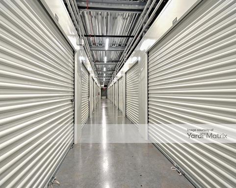 Source URL: https://cdnsc.rentcafe.com/dmslivecafe/3/1064477/1064477-1-4.jpg?width=-1&height=385&quality=80