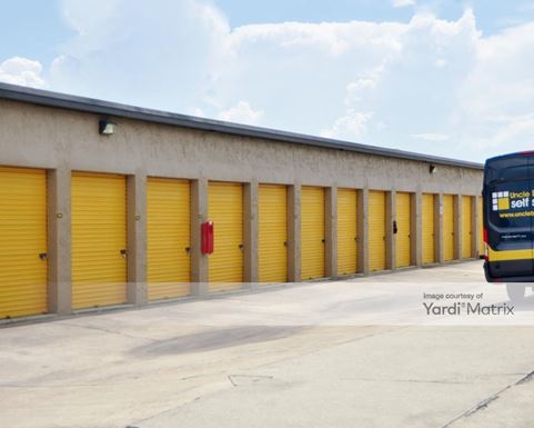 Source URL: https://cdnsc.rentcafe.com/dmslivecafe/3/1064482/1064482-1-2.jpg?width=-1&height=385&quality=80