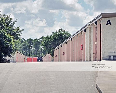 Source URL: https://cdnsc.rentcafe.com/dmslivecafe/3/1064498/1064498-1-4.jpg?width=-1&height=385&quality=80