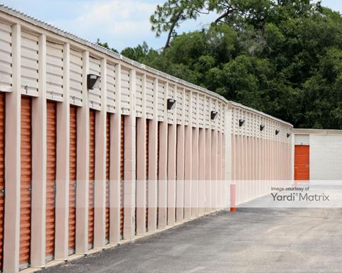 Source URL: https://cdnsc.rentcafe.com/dmslivecafe/3/1064503/1064503-1-4.jpg?width=-1&height=385&quality=80