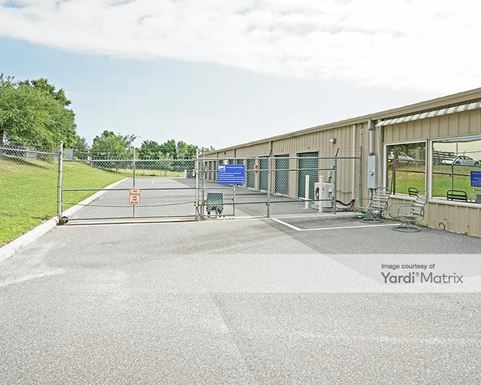 Source URL: https://cdnsc.rentcafe.com/dmslivecafe/3/1064507/1064507-1-2.jpg?width=-1&height=385&quality=80