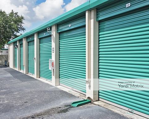 Source URL: https://cdnsc.rentcafe.com/dmslivecafe/3/1064510/1064510-1-3.jpg?width=-1&height=385&quality=80