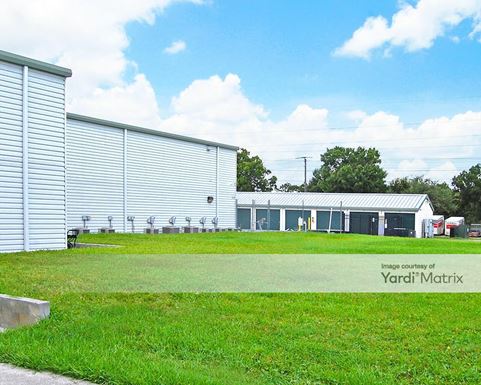 Source URL: https://cdnsc.rentcafe.com/dmslivecafe/3/1064513/1064513-1-4.jpg?width=-1&height=385&quality=80