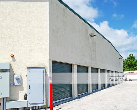 Source URL: https://cdnsc.rentcafe.com/dmslivecafe/3/1064514/1064514-1-4.jpg?width=-1&height=385&quality=80