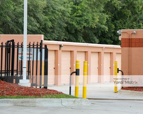 Source URL: https://cdnsc.rentcafe.com/dmslivecafe/3/1064525/1064525-1-3.jpg?width=-1&height=385&quality=80