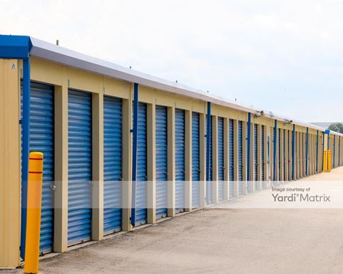 Source URL: https://cdnsc.rentcafe.com/dmslivecafe/3/1064546/1064546-1-3.jpg?width=-1&height=385&quality=80