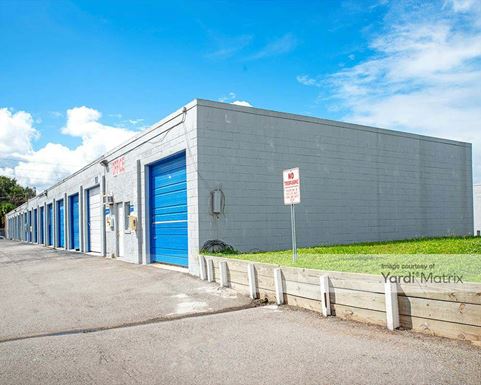 Source URL: https://cdnsc.rentcafe.com/dmslivecafe/3/1064547/1064547-1-5.jpg?width=-1&height=385&quality=80