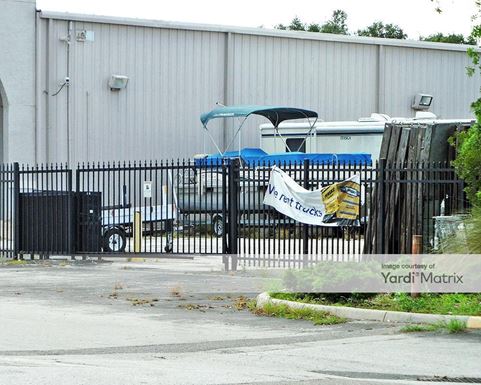 Source URL: https://cdnsc.rentcafe.com/dmslivecafe/3/1064549/1064549-1-3.jpg?width=-1&height=385&quality=80