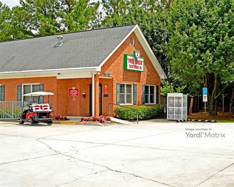 Source URL: https://cdnsc.rentcafe.com/dmslivecafe/3/1064574/1064574-1-2.jpg?width=-1&height=385&quality=80