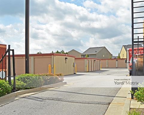 Source URL: https://cdnsc.rentcafe.com/dmslivecafe/3/1064587/1064587-1-2.jpg?width=-1&height=385&quality=80