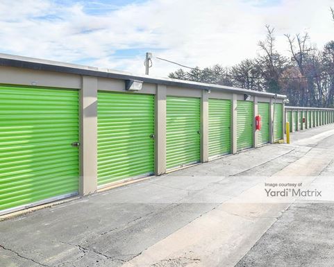 Source URL: https://cdnsc.rentcafe.com/dmslivecafe/3/1064636/1064636-1-2.jpg?width=-1&height=385&quality=80