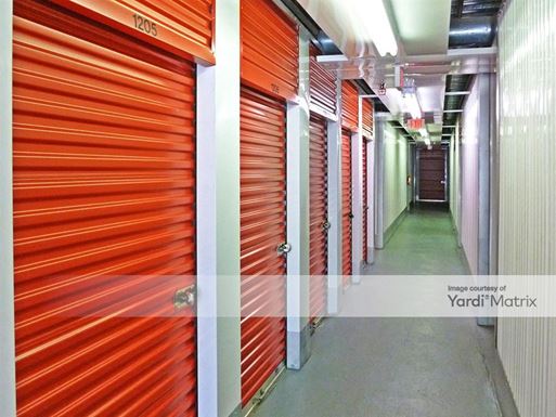 Source URL: https://cdnsc.rentcafe.com/dmslivecafe/3/1064644/1064644-1-3.jpg?width=-1&height=385&quality=80