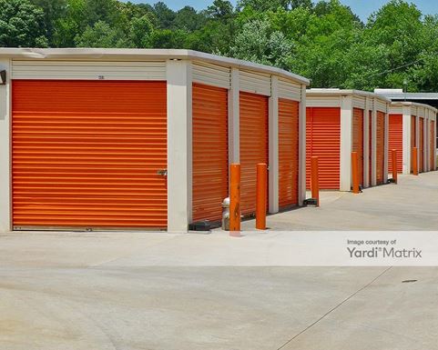 Source URL: https://cdnsc.rentcafe.com/dmslivecafe/3/1064647/1064647-1-2.jpg?width=-1&height=385&quality=80