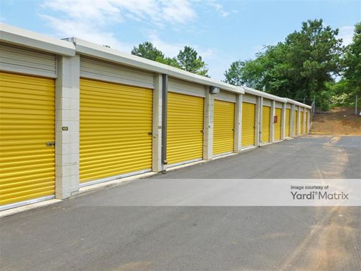 Source URL: https://cdnsc.rentcafe.com/dmslivecafe/3/1064651/1064651-1-4.jpg?width=-1&height=385&quality=80