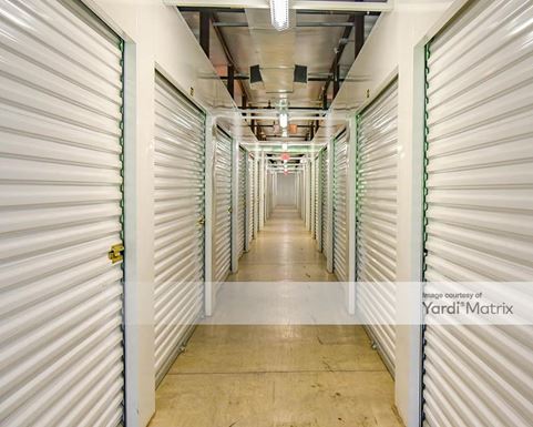 Source URL: https://cdnsc.rentcafe.com/dmslivecafe/3/1064652/1064652-1-2.jpg?width=-1&height=385&quality=80