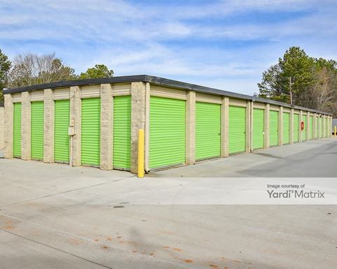 Source URL: https://cdnsc.rentcafe.com/dmslivecafe/3/1064652/1064652-1-5.jpg?width=-1&height=385&quality=80