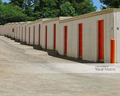 Source URL: https://cdnsc.rentcafe.com/dmslivecafe/3/1064654/1064654-1-3.jpg?width=-1&height=385&quality=80