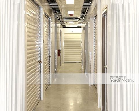 Source URL: https://cdnsc.rentcafe.com/dmslivecafe/3/1064668/1064668-1-3.jpg?width=-1&height=385&quality=80