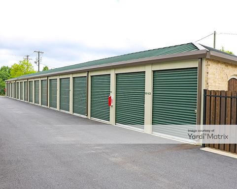 Source URL: https://cdnsc.rentcafe.com/dmslivecafe/3/1064668/1064668-1-4.jpg?width=-1&height=385&quality=80