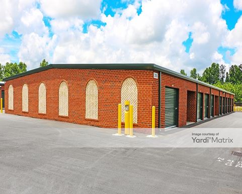 Source URL: https://cdnsc.rentcafe.com/dmslivecafe/3/1064669/1064669-1-2.jpg?width=-1&height=385&quality=80