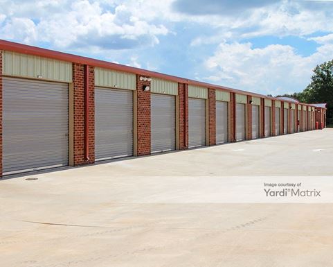 Source URL: https://cdnsc.rentcafe.com/dmslivecafe/3/1064675/1064675-1-5.jpg?width=-1&height=385&quality=80