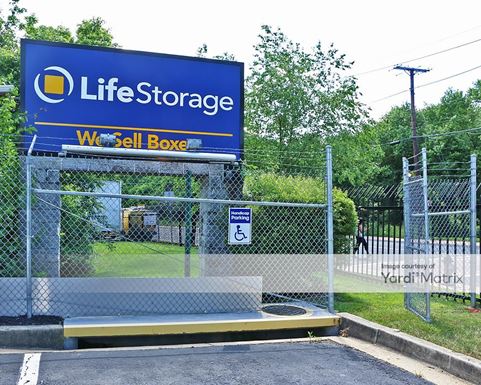 Source URL: https://cdnsc.rentcafe.com/dmslivecafe/3/1064686/1064686-1-3.jpg?width=-1&height=385&quality=80