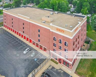 Storage Units for Rent available at 12120 Pierce Road, Waldorf, MD 20601