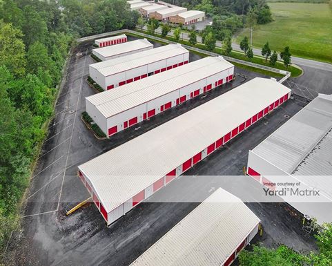 Source URL: https://cdnsc.rentcafe.com/dmslivecafe/3/1064696/1064696-1-2.jpg?width=-1&height=385&quality=80