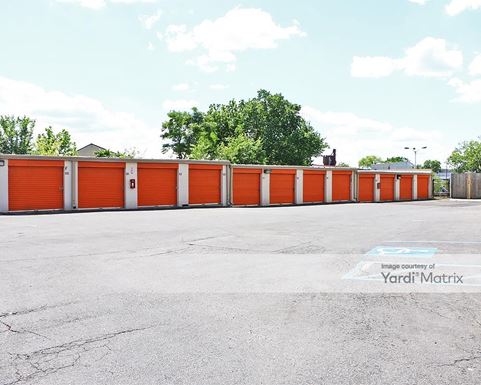 Source URL: https://cdnsc.rentcafe.com/dmslivecafe/3/1064705/1064705-1-4.jpg?width=-1&height=385&quality=80