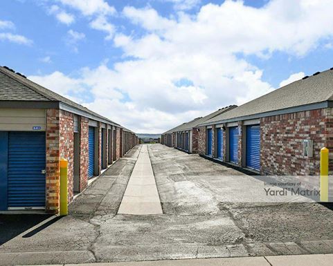 Source URL: https://cdnsc.rentcafe.com/dmslivecafe/3/1064775/1064775-1-2.jpg?width=-1&height=385&quality=80