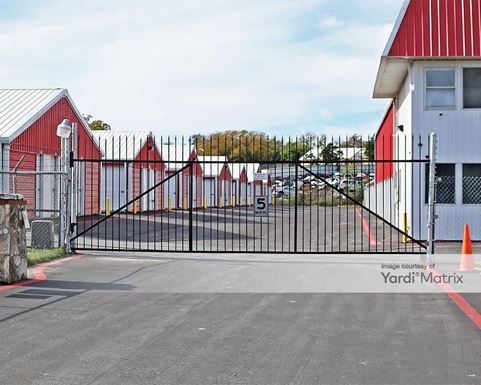 Source URL: https://cdnsc.rentcafe.com/dmslivecafe/3/1064805/1064805-1-3.jpg?width=-1&height=385&quality=80